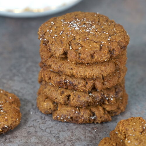 Vegan Gingerbread & Molasses Crackle Cookies