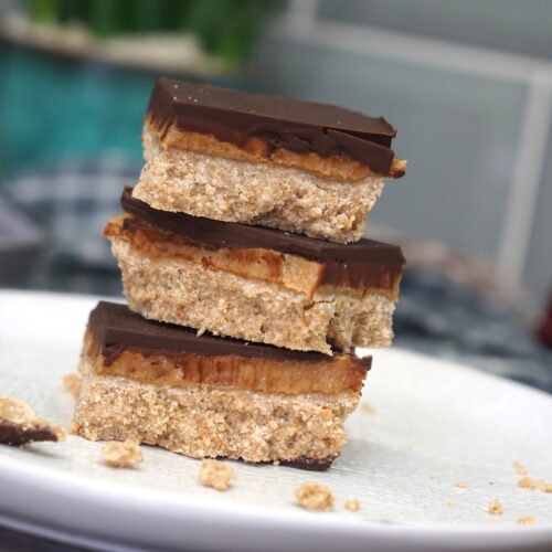 Gooey Vegan Millionaire Shortbread Recipe